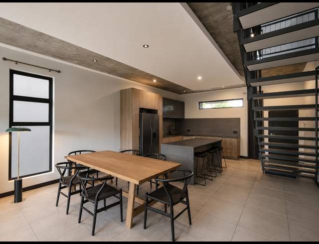 3 BEDROOM PROPERTY TO RENT IN MENLO PARK